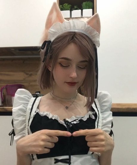 nenormova kunst sexy bild