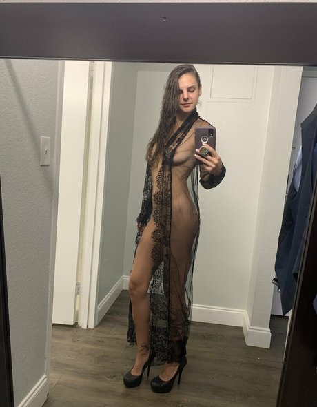 adreagon pornostar perfekte foto