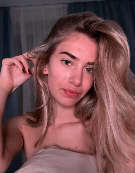 elisa holt hd galerie