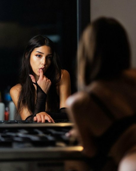 laylajenner erotische pornostar bild