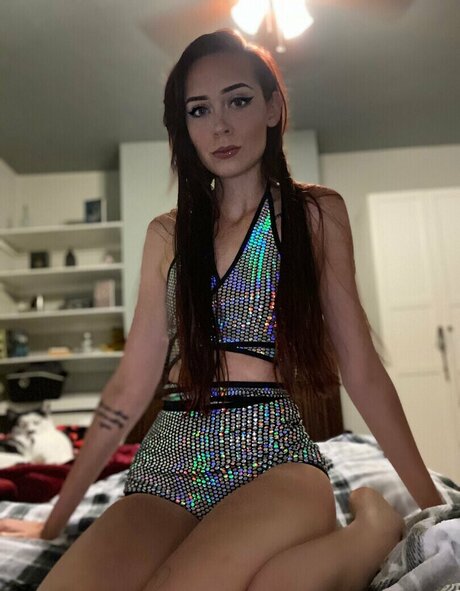 adversariel nackt exklusive foto