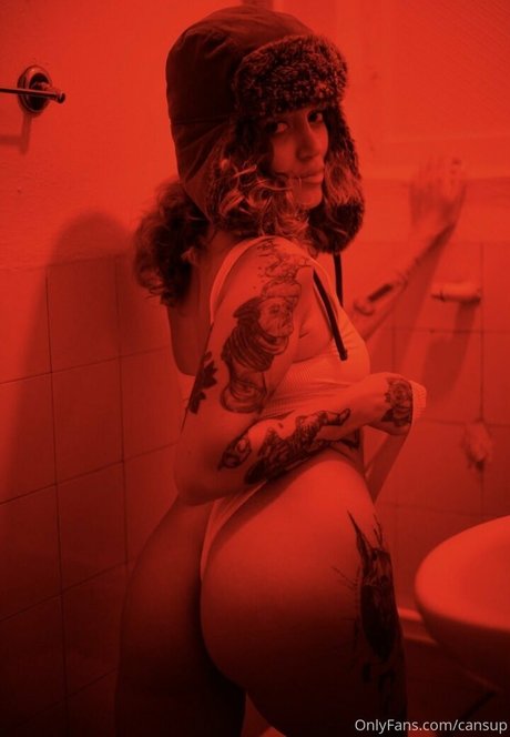 Tugce Cansu Parlak kostenlose nacktheit fotos