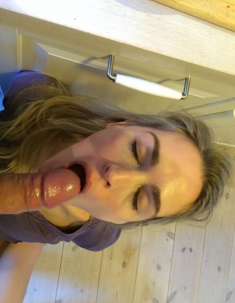 Laura Bach xxx nackten bild