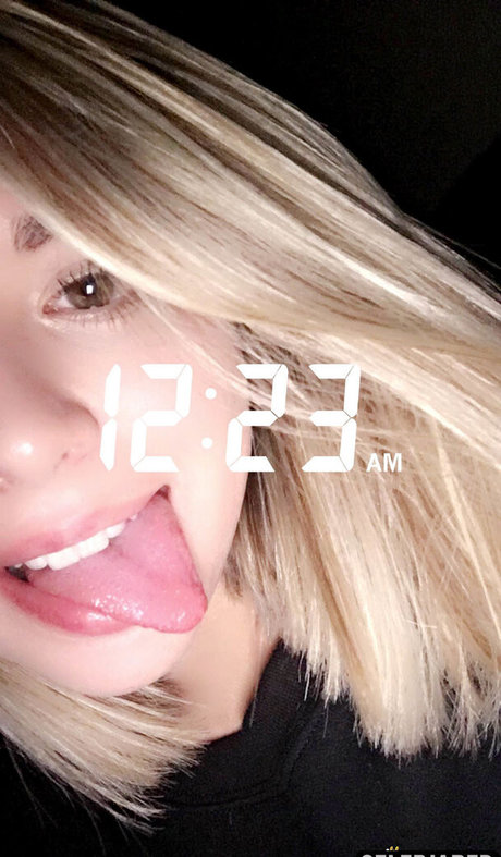 Adrianna Gavazzi nacktheit heiße bild