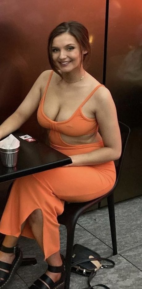 Sophie Wallace exklusive nacktheit fotos