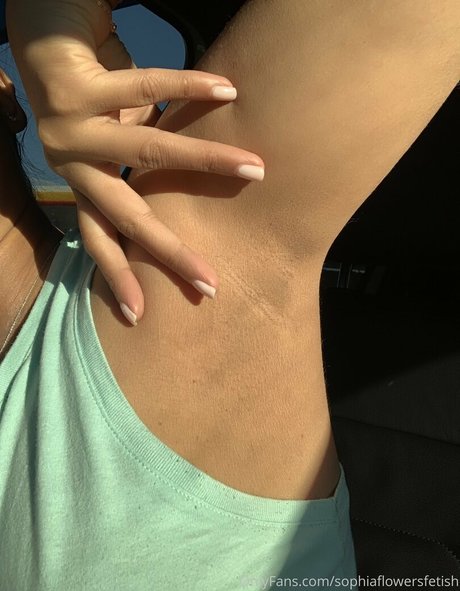 sophiatheminxfetish erotische pornostar foto