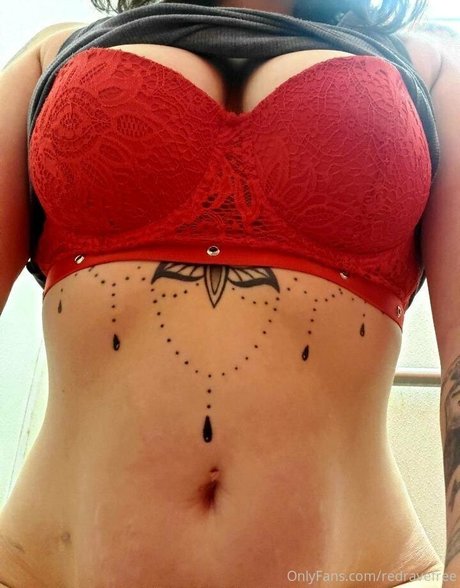 redravefree top nackt foto