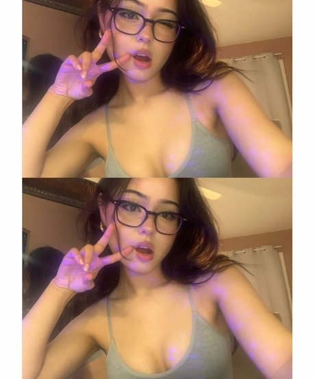 Sohanna Ricci model nackt galerie