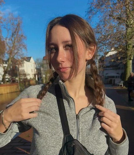 dakotabasmr pornostar perfekte bilder