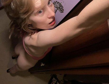 ShirtlessJesus xxx sex foto