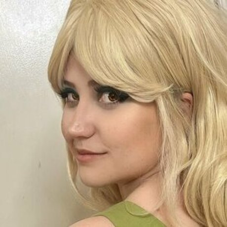 Broonling nackt schöne archiv