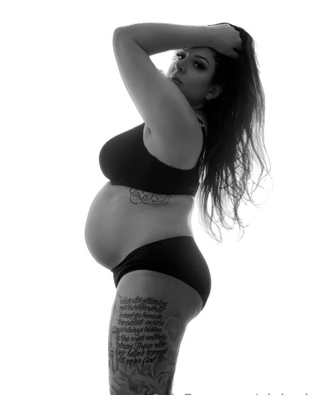 gigirydes kunst nackten bilder