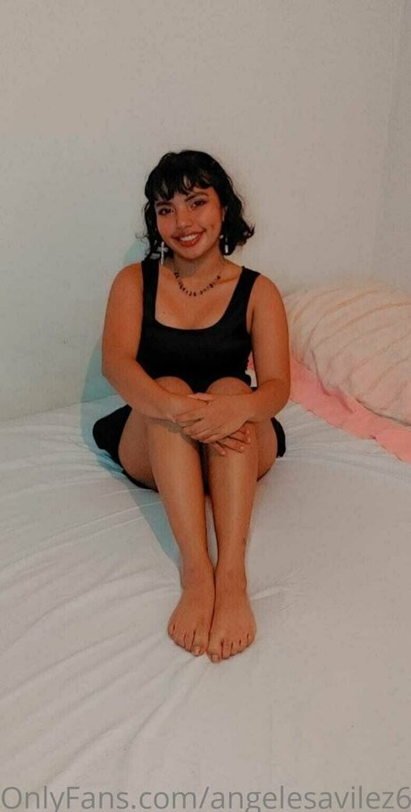 angelesavilez nackt pornostar bild