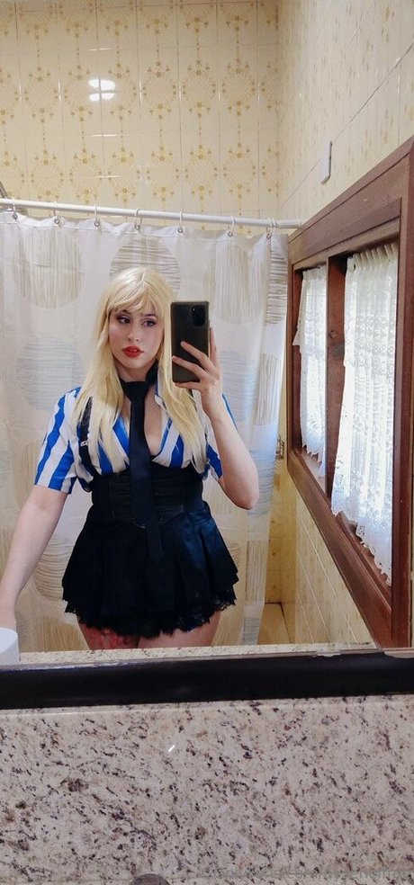 nysenelfree exklusive nacktheit archiv