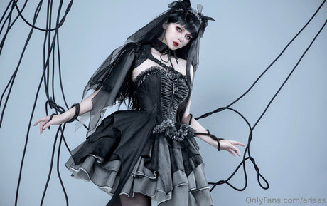 Arisa S sexy pornostar foto