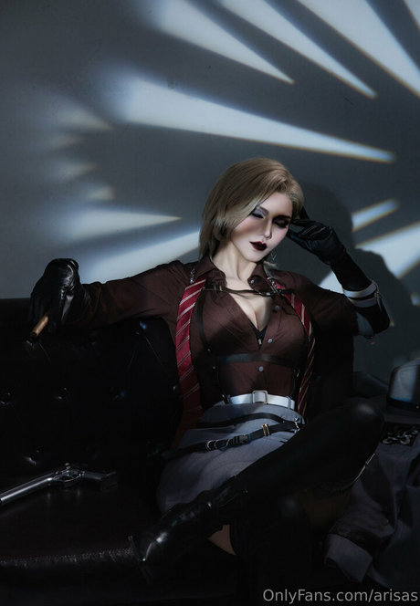 Arisa S top erwachsene fotos