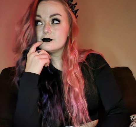 Ariellesmonster model pornographische bild