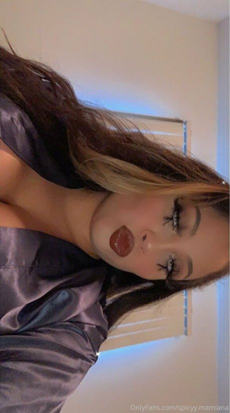 spicyy mamiana schauspielerin erwachsene galerie