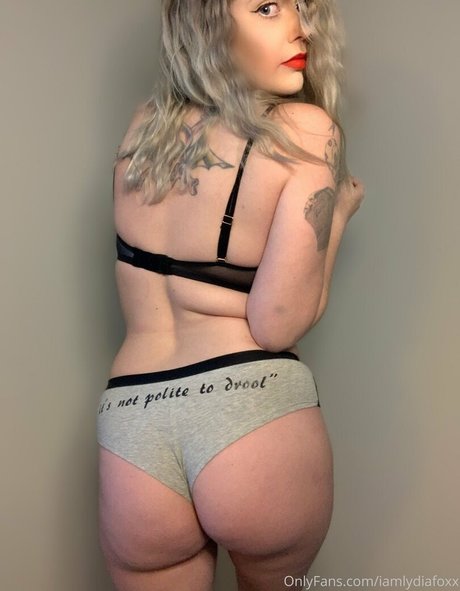 iamlydiafoxx model porno foto