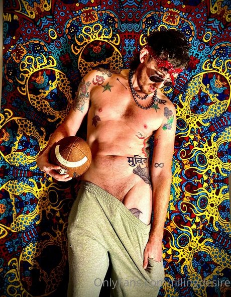 fillingdesire pornostar bild