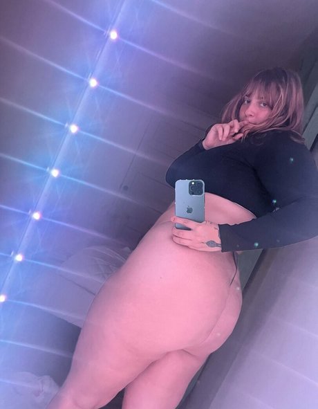 Sophia Cundiff top erotische galerie