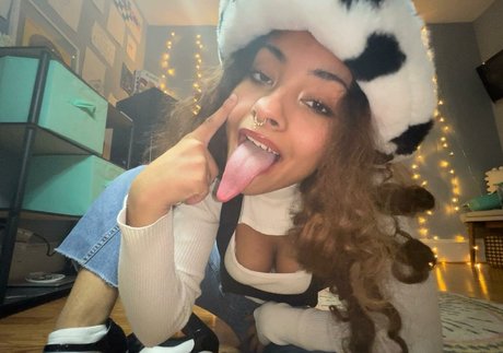 Long Tongue Fetish hd hübsche galerie