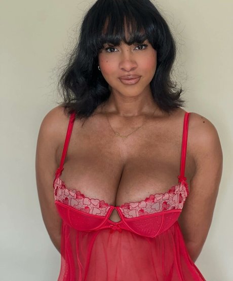 Pink besos nackt schöne foto