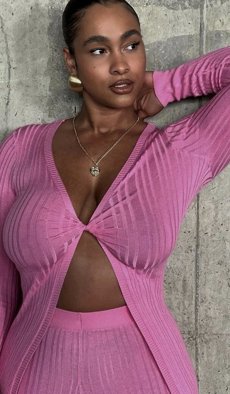 Pink besos erwachsene heiße foto