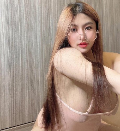 Cream melody schöne hübsche foto