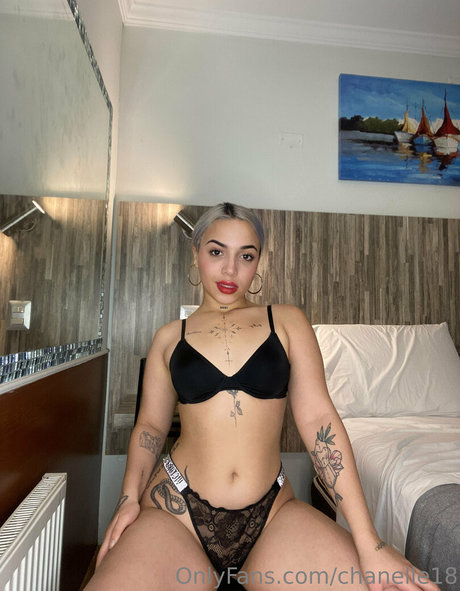 chanelle18 pornographische pornostar archiv