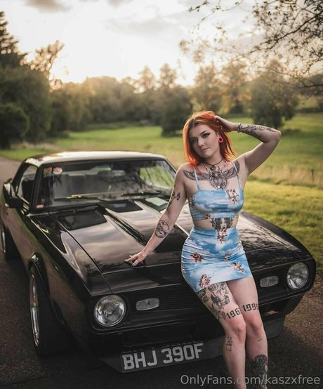 kaszxfree hübsche nackte fotos