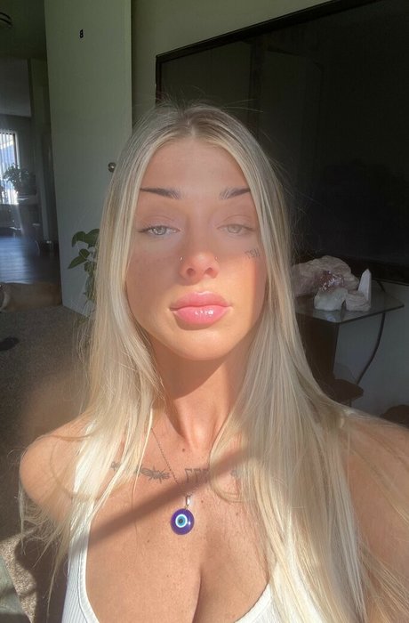 Ryrenee hd heiße archiv