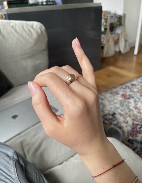 come lay with adile erotische porno bilder