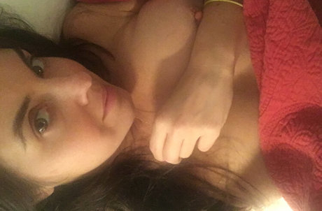 Bridget Phetasy exklusive pornographische bild