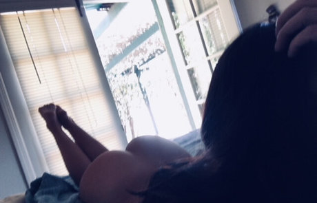 Bridget Phetasy beste kunst fotos