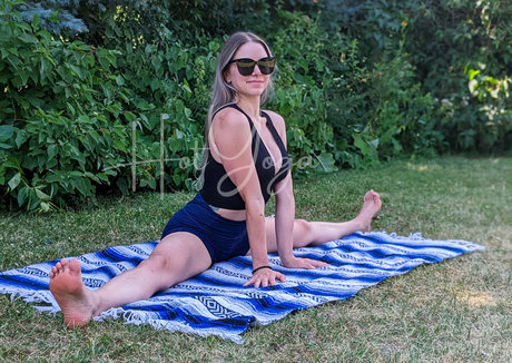 hot yoga sexy xxx bild