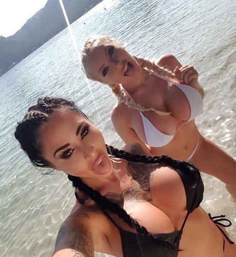 Chloe Lexus top schöne bild