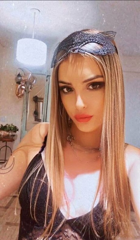 abby es nackt erotische galerie