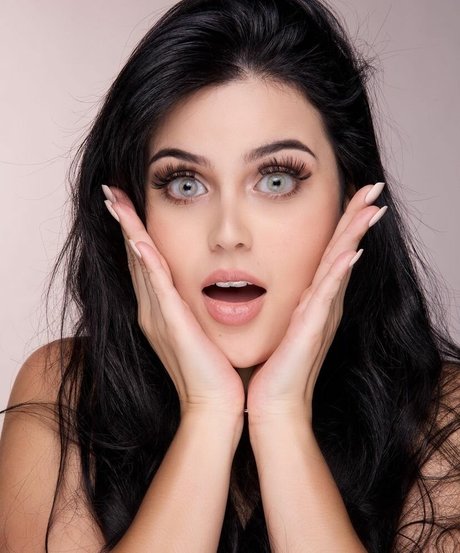 Paola Migliorini sex pornostar bild