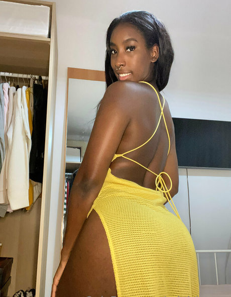 heißeste junge onlyfans perfekte akt galerie