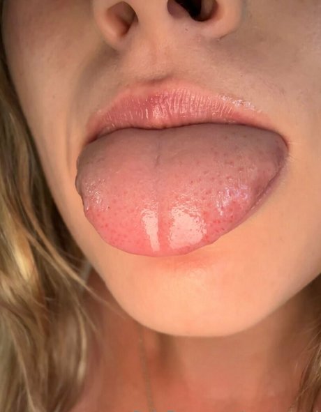 asmrcarol hd heiße bild