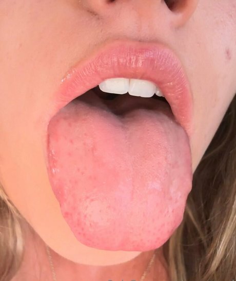 asmrcarol nackt pornographische archiv