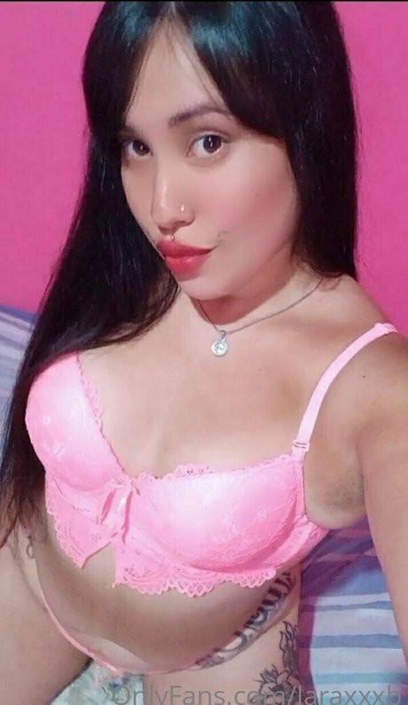 laraxxxb nackt schöne foto