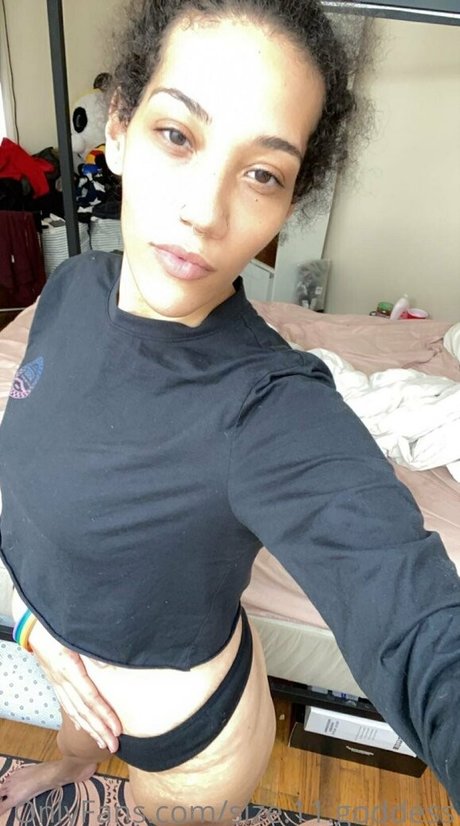 size 11 goddess erwachsene pornostar galerie