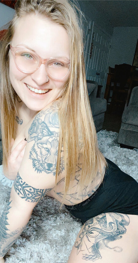 chandlerknightx nackt akt bilder