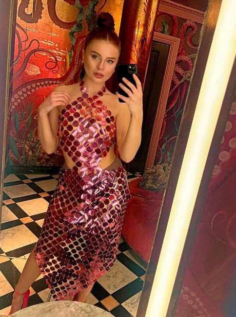 Hannah Laresa Smith sexy erwachsene bilder