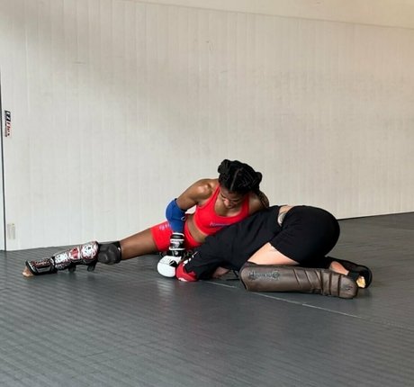 angieoverkill schöne perfekte archiv