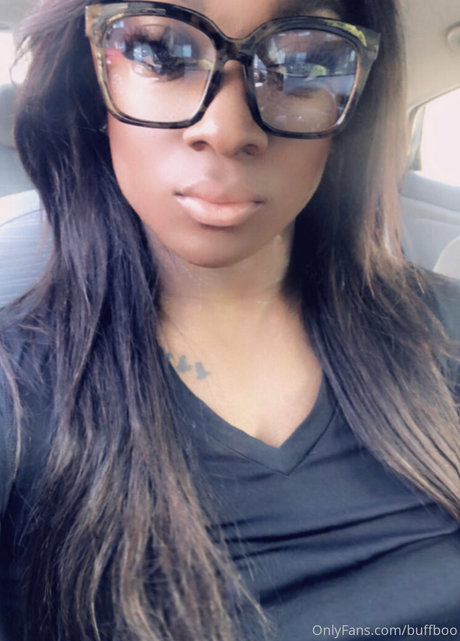 ebonymuscle top sex bilder