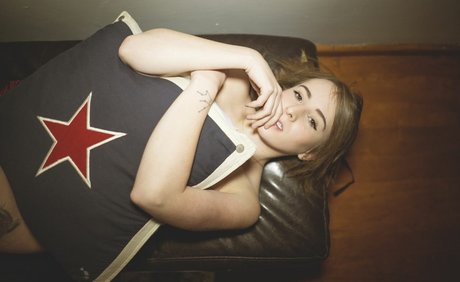 Aranza Cesarii kunst erotische galerien