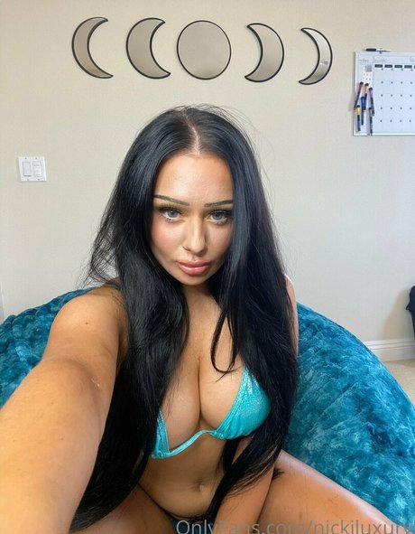 nickiluxury kostenlose hd galerien